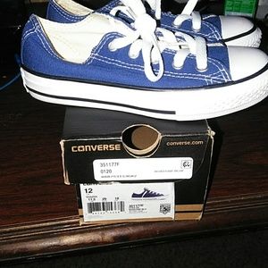 Boys Size 12 Converse